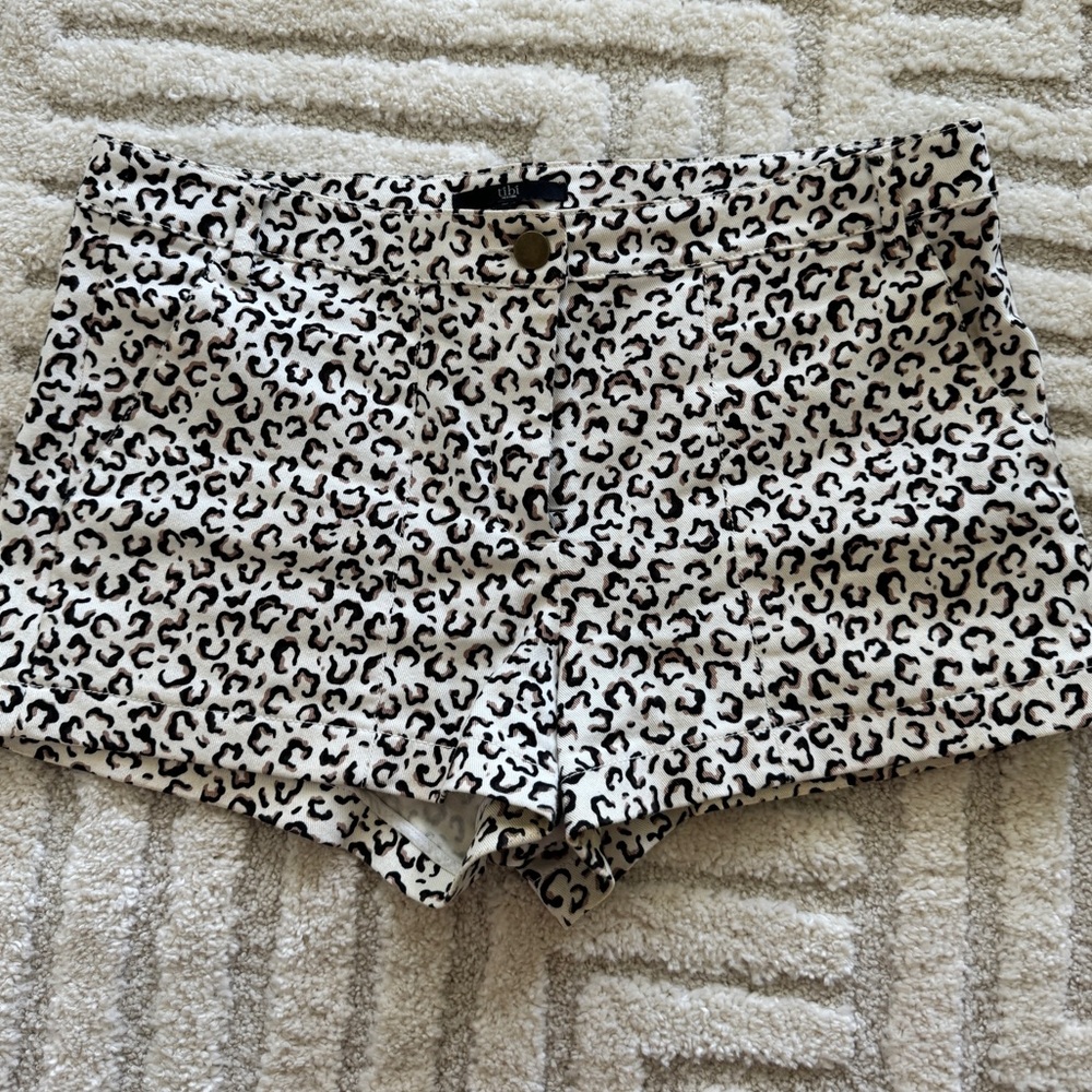 Leopard Tibi Shorts Size 10